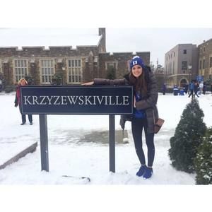 Meet your Posher, Casey